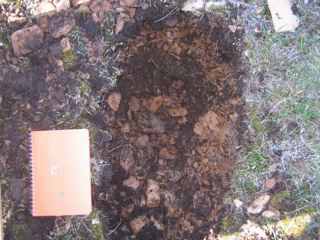 Thumb for 17 aug 05 test pit cm6.jpg (3390 KB)